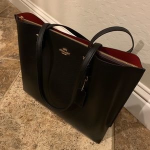 Brand new COACH mollie tote